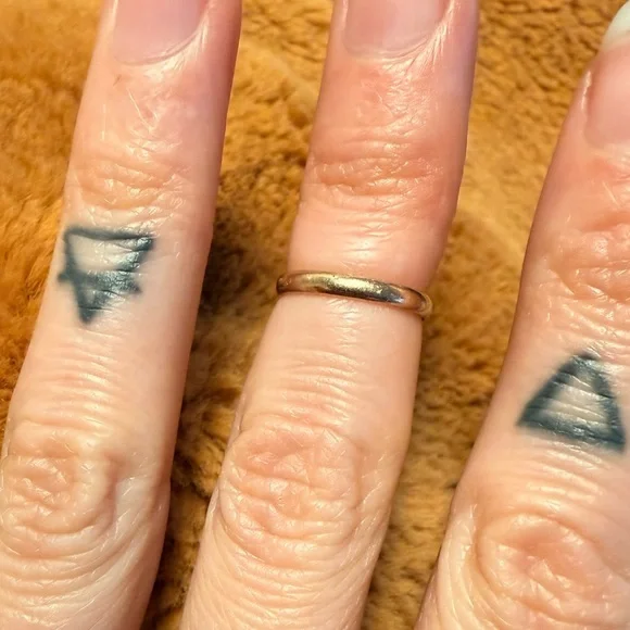 Antique Ostby & Barton 10k gold baby ring - Picture 4 of 5